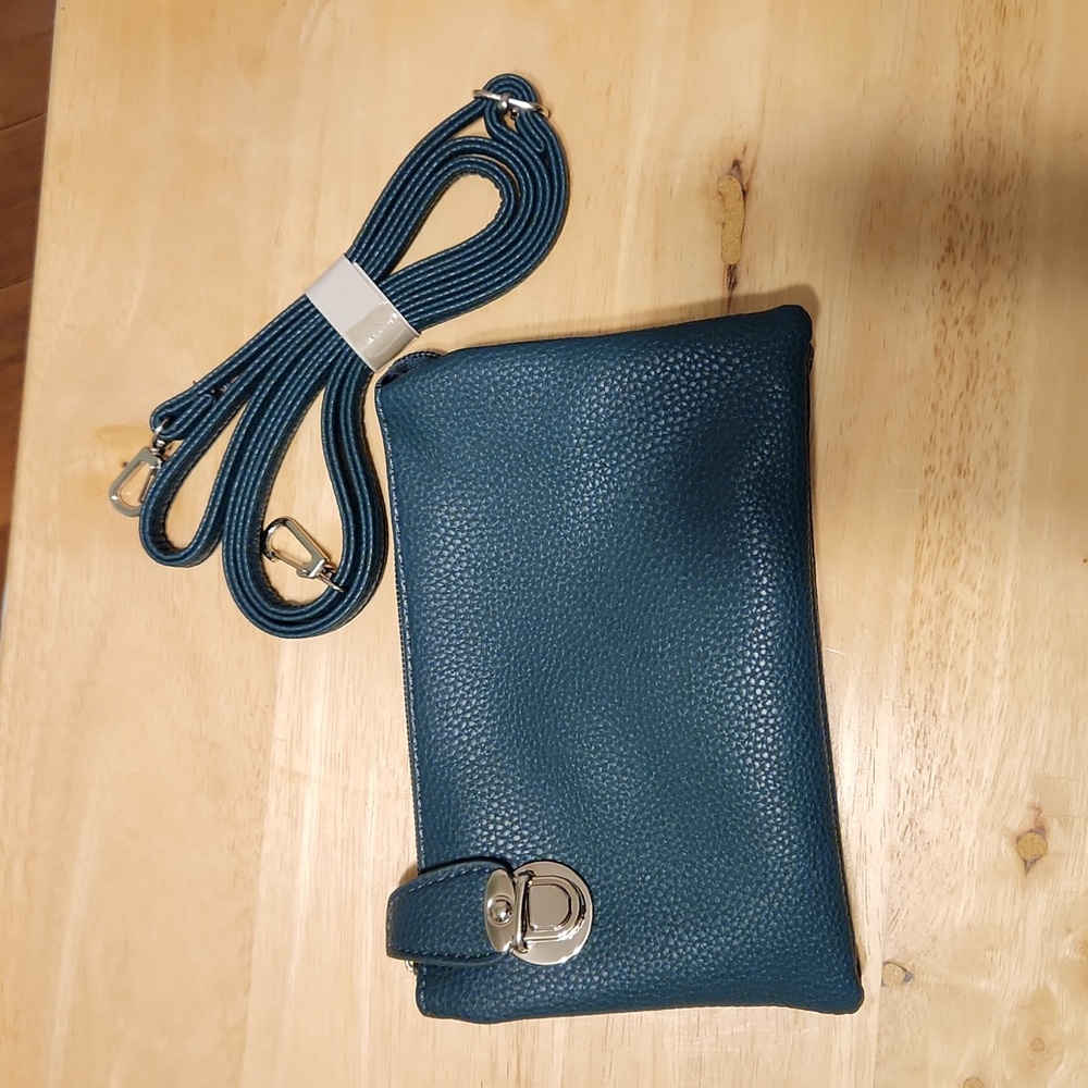 Three sectional crossbody bag